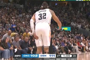 掘金主帅：非常担心戈登的腿筋😟还不清楚具体情况