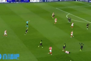 不给一点希望！津琴科世界波破门，阿森纳1-0总比分8-1埃因霍温！
