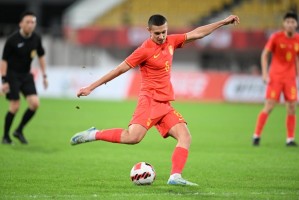 体坛周报：葡甲劲旅波尔蒂芒人今夏转会窗酝酿求购依木兰